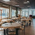 Tartumaa Tervisespordikeskus מלון *